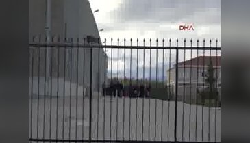 Kırklareli'nde maaşlarını alamayan işçiler iş bıraktı