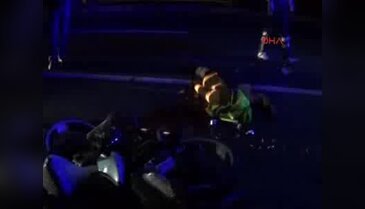 Motosikletiyle TIR'a çarpan 16 yaşındaki genç öldü