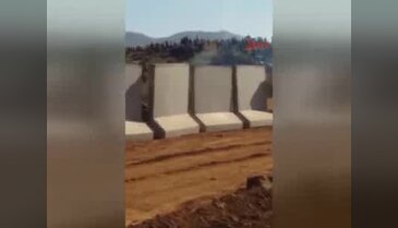 Hatay'ın Afrin sınırında beton bariyer gerginliği