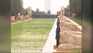 Başkent'te 29 Ekim törenleri Anıtkabir'de başladı - 1