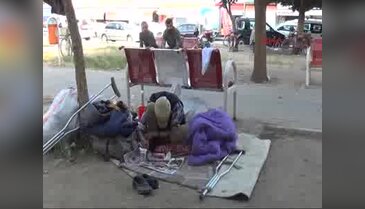 90 yaşında sokakta kaldı