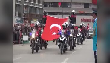 Bursa'da 29 Ekim Cumhuriyet Bayramı coşkuyla kutlandı