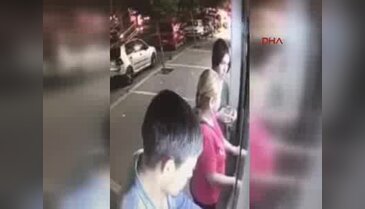 Kapkaççı ensesindeki dövmeden yakalandı