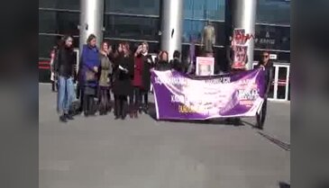Eşini öldürüp sevgilisini ağır yaralayan koca hakim karşısında