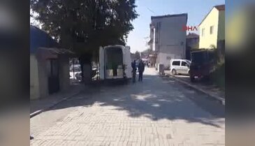 Eşini yakmak isterken ölen mühendis Düzce'de toprağa verildi