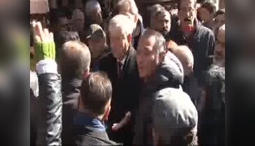 HDP'lilerin gözaltına alınmasını protesto eden gruba polis müdahale etti