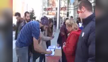Hayvanat bahçesini protesto ettiler