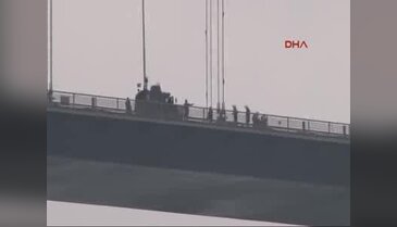 15 Temmuz Şehitler Köprüsü'nde intihar girişimi!