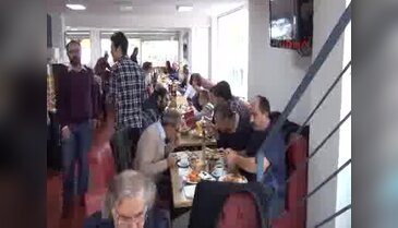 Strasburg'da CHP üyelerinden Cumhuriyet Gazetesine destek eylemi