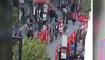 Kızılaydan mehteranlı 'Merhamet yürüyüşü'