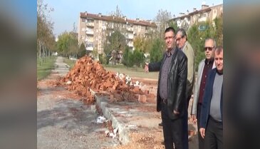 Bursa'da bu binalar çatırdıyor!