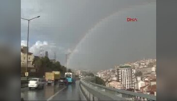 İstanbul gökkuşağı ile renklendi