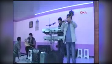Doğubayazıt'ta yerel sanatçı, otomobilinde öldürüldü