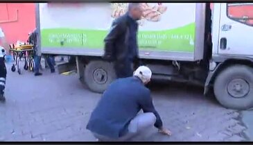 Tonlarca ağırlığın altında kurtarılmayı bekledi