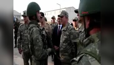 Orgeneral Hulusi Akar, Şırnak ve Silopi'de konuşlu birlikleri denetledi