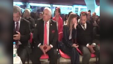 Atatürk sevgisi salona sığmadı
