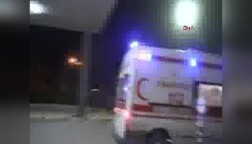 Motosikleti devrilen polis, ağır yaralandı