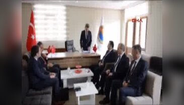 Diyarbakır Valisi Aksoy, Sur, Silvan Hani ilçelerini ziyaret etti