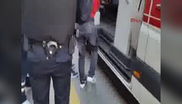 İstiklal Caddesi'nde silahlı kavga - 1
