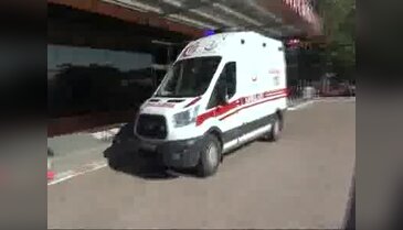 DAEŞ Azez'de bombalı araç patlattı: 11 ölü