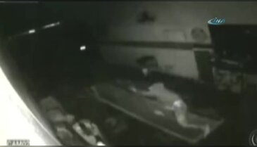 Şaşkın hırsız kuyuya düştü