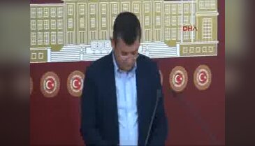 CHP'li Özel, Meclis'te düzenlediği basın toplantısında konuştu - 1