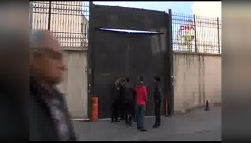 Kumkapı'daki yabancılar misafirhanesinde yangın - 2