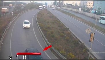 TIR dehşeti kameraya böyle yansıdı