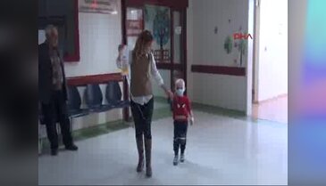 Nesibe öğretmen, hasta çocukların umudu oldu
