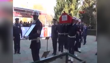Şehit uzman çavuş Melih Özcan Eskişehir'de toprağa verildi
