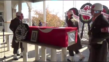 Katledilen eşi ve çocuklarının yanına defnedildi