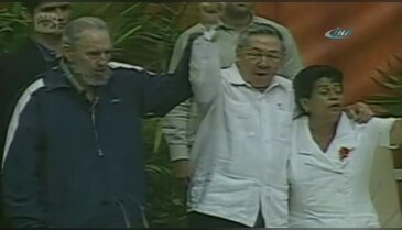Fidel Kastro hayatını kaybetti