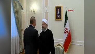İran Cumhurbaşkanı Ruhani, Mevlüt Çavuşoğlu'nu kabul etti