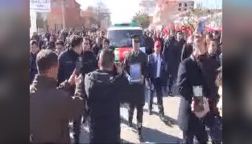 'Fırat Kalkanı' şehidi astsubay Bitlis'te son yolculuğuna uğurlandı