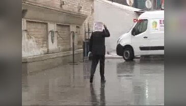 İstanbul'da yağmur etkili oluyor