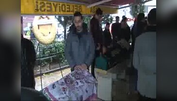 Kazada ölen anne kız son yolculuklarına uğurlandı