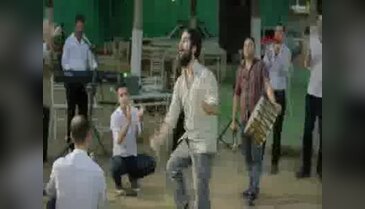 Adanalıların bıçaklı dansı