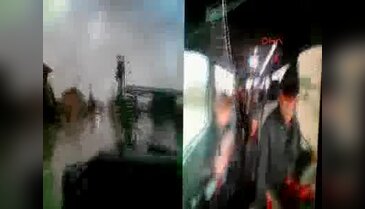 Minibüs ile otomobilin çarpışması kameralara yansıdı