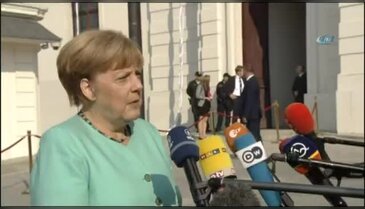 Merkel'in çözümü bu: Görüşmeler kesilmesin ama...