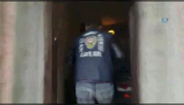 İstanbul'da uyuşturucu operasyonu kamerada