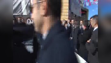 Cumhurbaşkanı Erdoğan, klasik otomobil kullandı