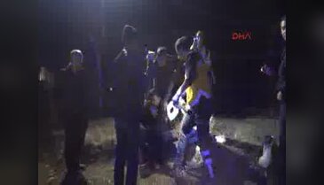 Polisten kaçarken kaza yaptılar