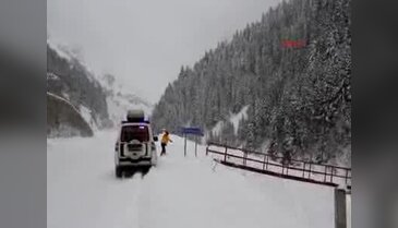 Rize'de sağlık ekiplerinden kar tatbikatı