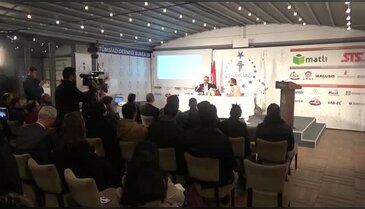 Erem Şentürk'ten Bursa'da söyleşi