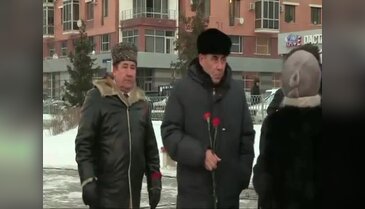 Başbakan Yıldırım Kazan'da anıt açılışına katıldı