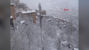 Artvin'de okullar 1 gün tatil edildi