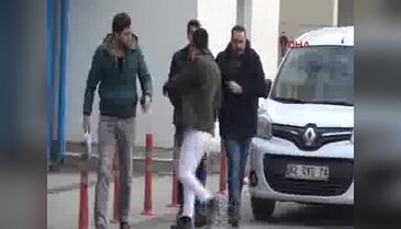 1 liralık oyuncak tabancayla gasp etmeye çalıştı