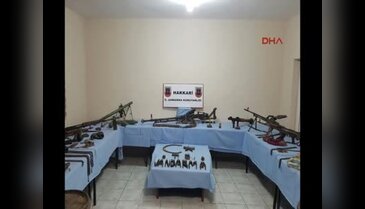Şemdinli'de toprağa gömülü silah ve mühimmat bulundu