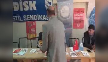 Asgari ücrete zam yapılmamasına 'simitli' protesto