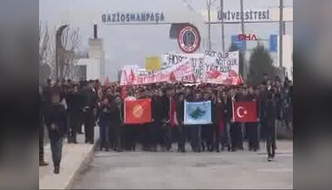 Tokat'ta üniversite öğrencileri teröre karşı yürüdü